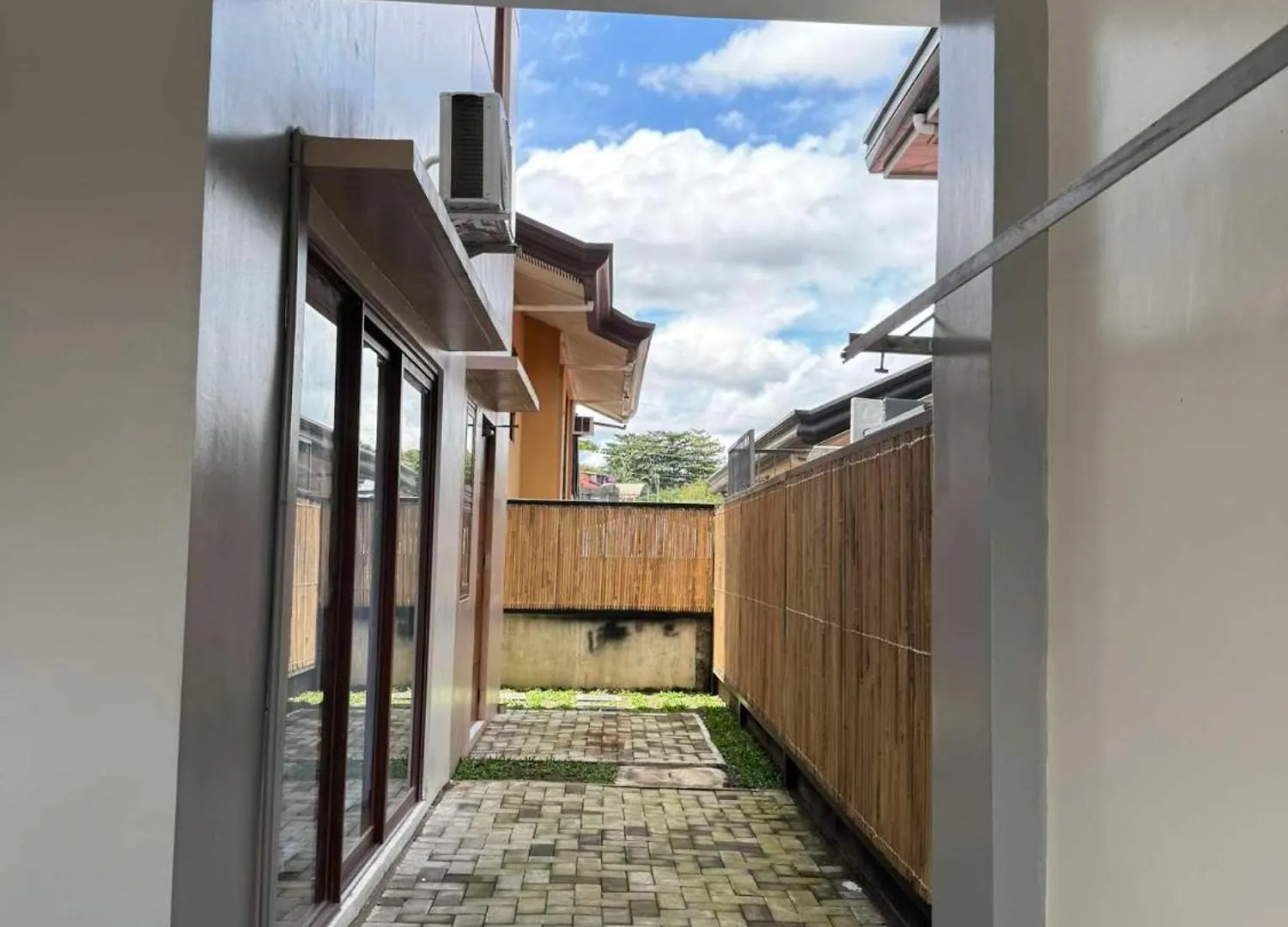 Apartment Vcube Residence Near Davao City International Airport Philippinen